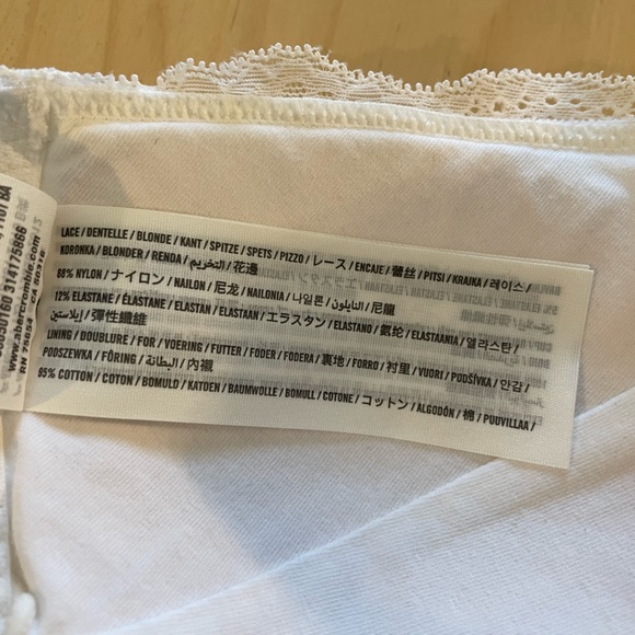 NWOT!! Abercrombie & Fitch Women white Lace Bralette, Size S - Picture 7 of 7